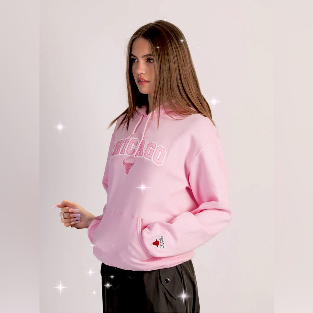 NBA Chicago Bulls Pullover hoodie (PINK) • ONLY HERE • BUY NOW OR MISS IT•